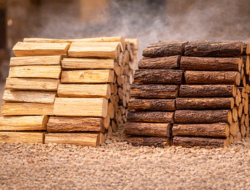 Kiln-Dried-Hard-and-Soft-wood-half-bg-01